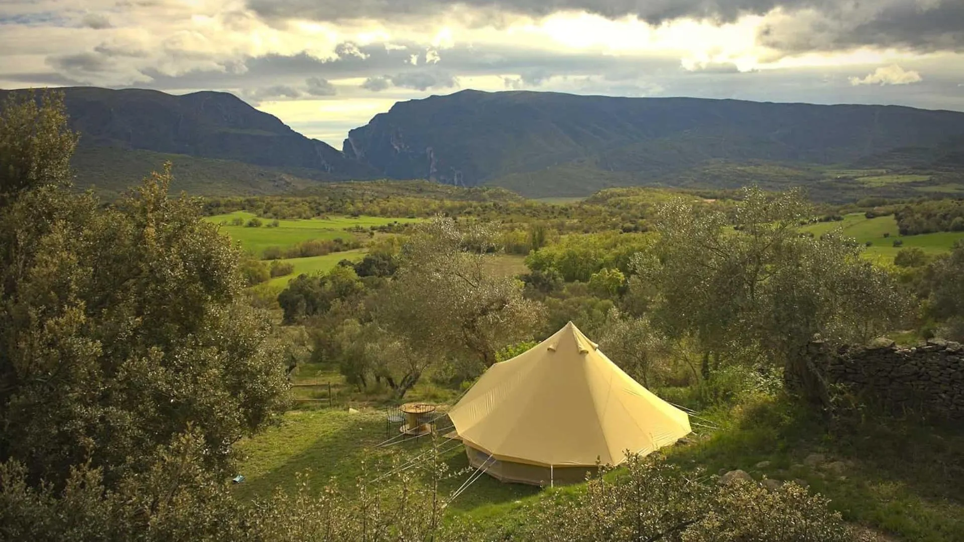 Terra Del Congost - Alojamientos En La Naturaleza Frente Al Congost De Montrebei Castissent